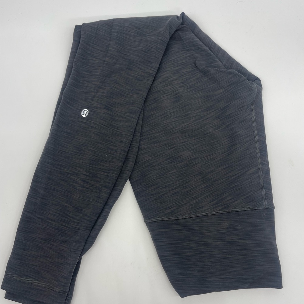 Lululemon wundertrain heathered graphite grey leggings